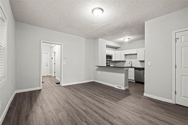 520 Sandusky Avenue, Kansas City, KS 66101