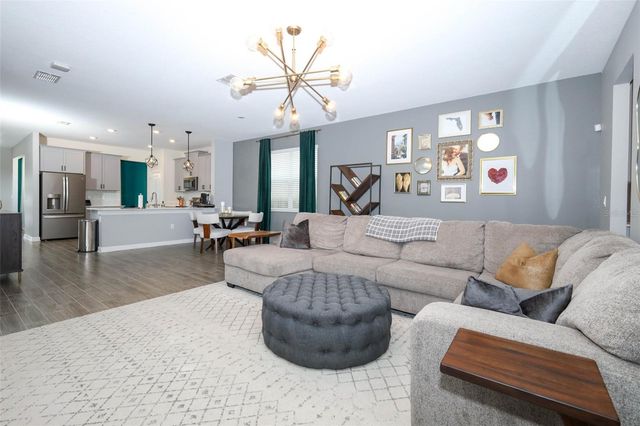 12003 THEME ALLEY, Orlando, FL 32832