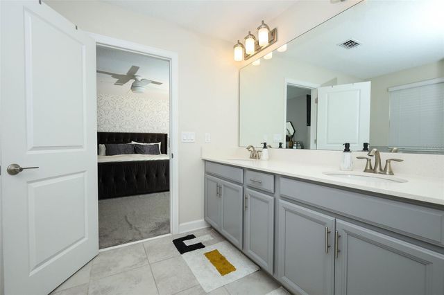 12003 THEME ALLEY, Orlando, FL 32832