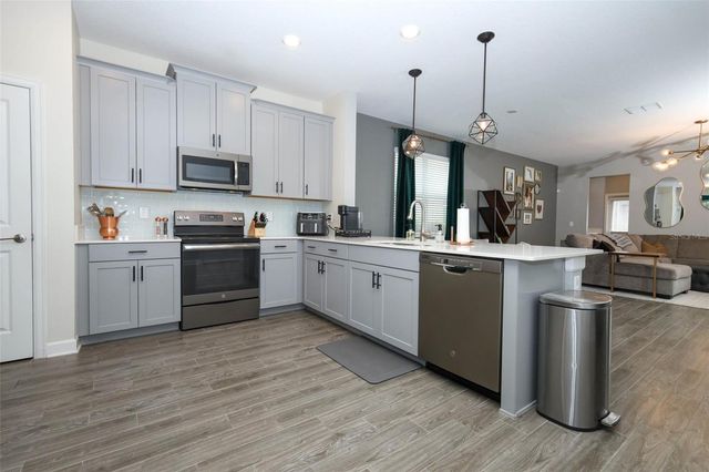 12003 THEME ALLEY, Orlando, FL 32832