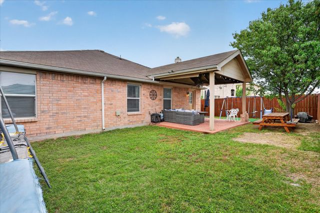 2019 Limestone Drive, Grand Prairie, TX 75052