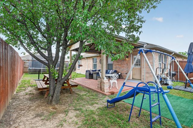 2019 Limestone Drive, Grand Prairie, TX 75052