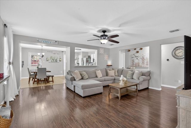 2019 Limestone Drive, Grand Prairie, TX 75052