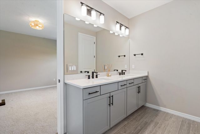 2147 Appleton Circle N, Oakland Park, FL 33309