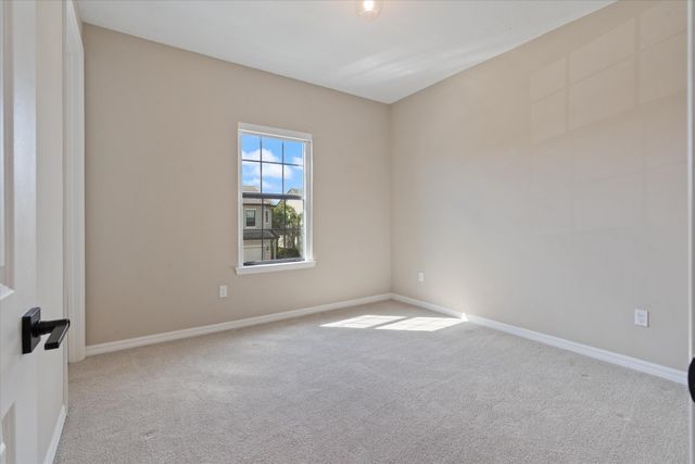 2147 Appleton Circle N, Oakland Park, FL 33309