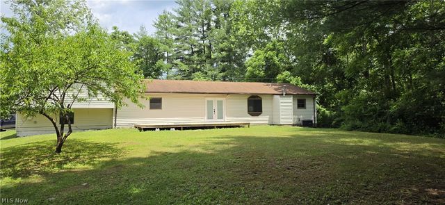 5170 State Route 821, Whipple, OH 45788