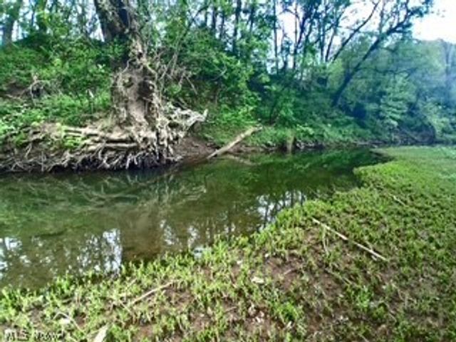 5170 State Route 821, Whipple, OH 45788