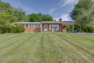 1710 Mcclellan Drive, Johnson City, TN 37604