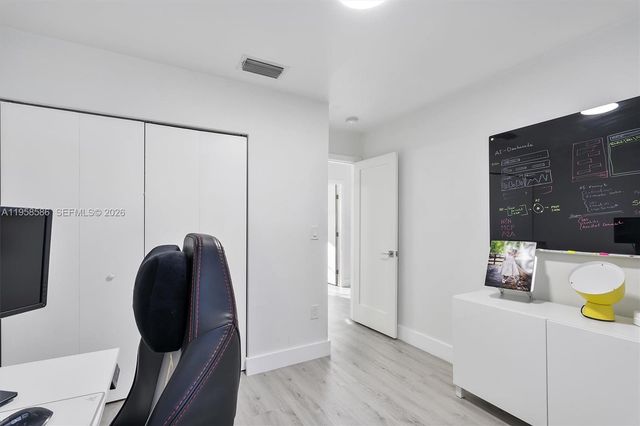 342 NW 114th Ave 9-106, Sweetwater, FL 33172