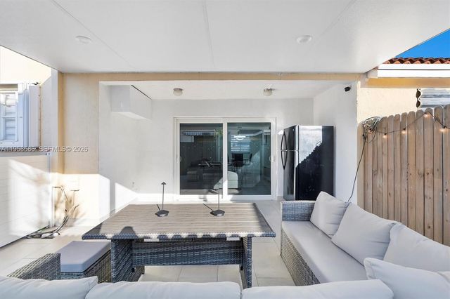 342 NW 114th Ave 9-106, Sweetwater, FL 33172