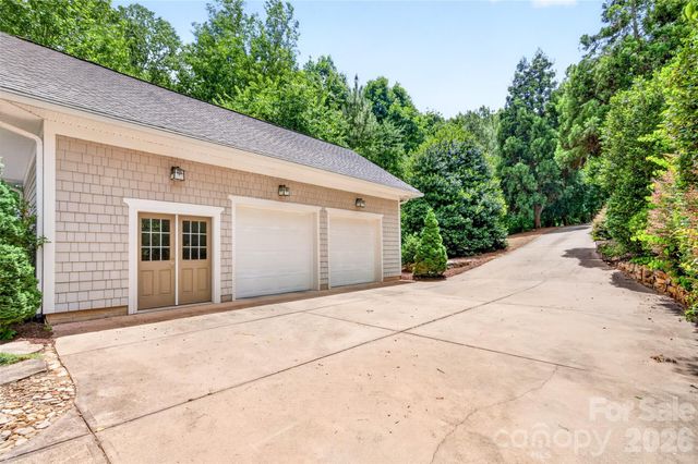 1390 Langdon Road, Sherrills Ford, NC 28673