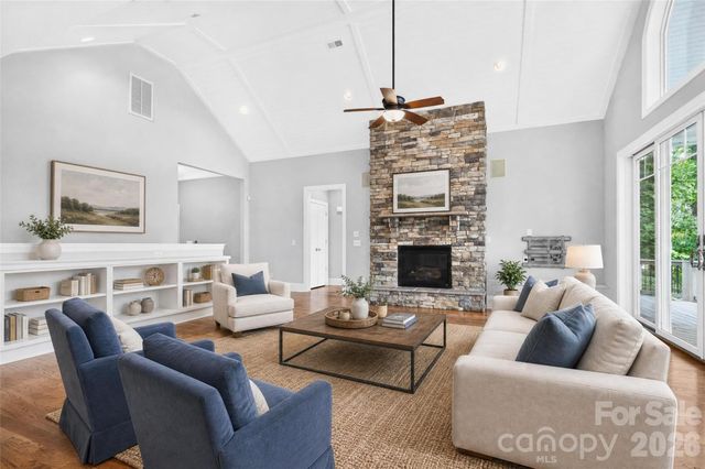 1390 Langdon Road, Sherrills Ford, NC 28673