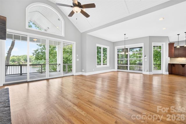 1390 Langdon Road, Sherrills Ford, NC 28673