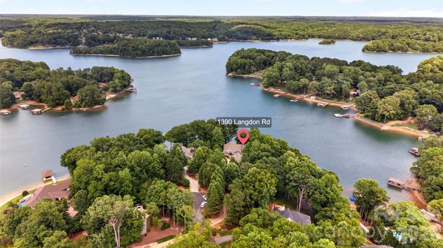 1390 Langdon Road, Sherrills Ford, NC 28673