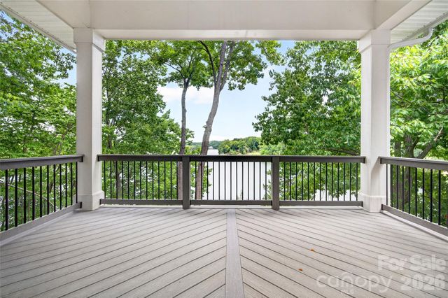 1390 Langdon Road, Sherrills Ford, NC 28673