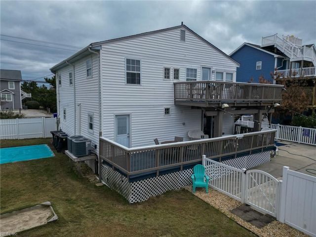 2741 Sandpiper RD, Virginia Beach, VA 23456