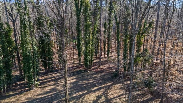 4055 Spalding Drive, Atlanta, GA 30350