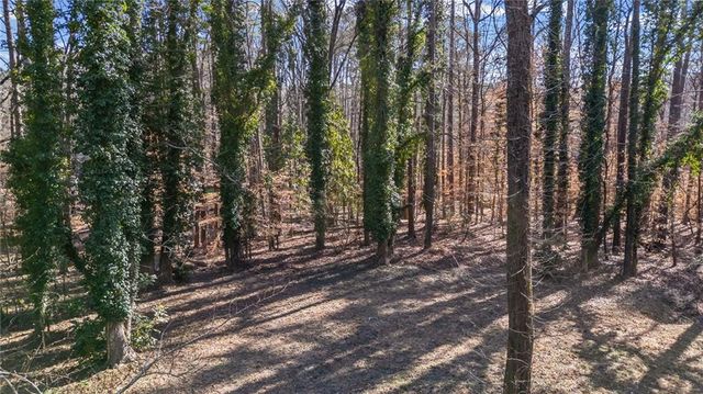 4055 Spalding Drive, Atlanta, GA 30350