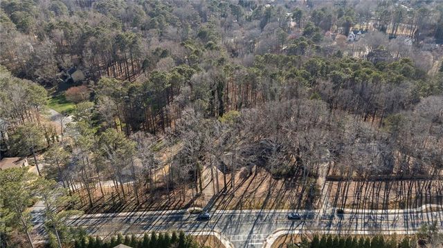 4055 Spalding Drive, Atlanta, GA 30350