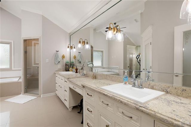 1504 Mckee Drive, Edinburg, TX 78539