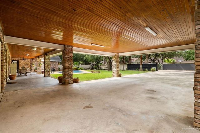 1504 Mckee Drive, Edinburg, TX 78539