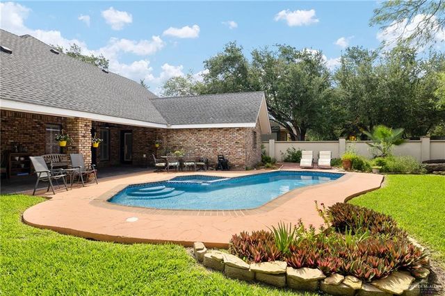 1504 Mckee Drive, Edinburg, TX 78539