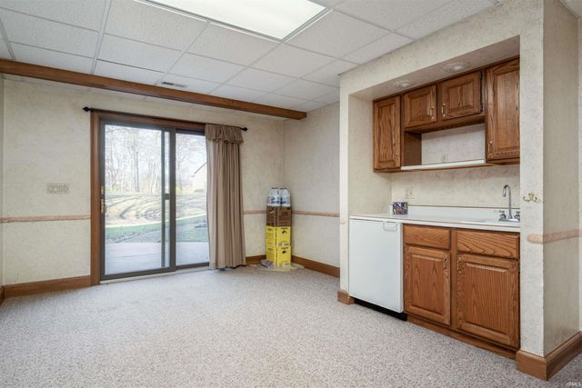 1215 N Mulberry Lane, Vincennes, IN 47591