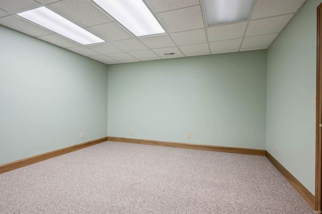 1215 N Mulberry Lane, Vincennes, IN 47591