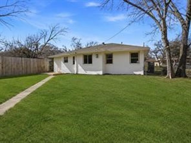 10322 Pinecrest Drive, Dallas, TX 75228