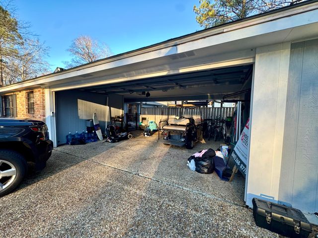 1302 Sandlewood, Hattiesburg, MS 39402