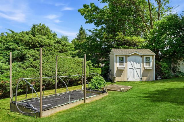 42 Upland Street, Port Chester, NY 10573