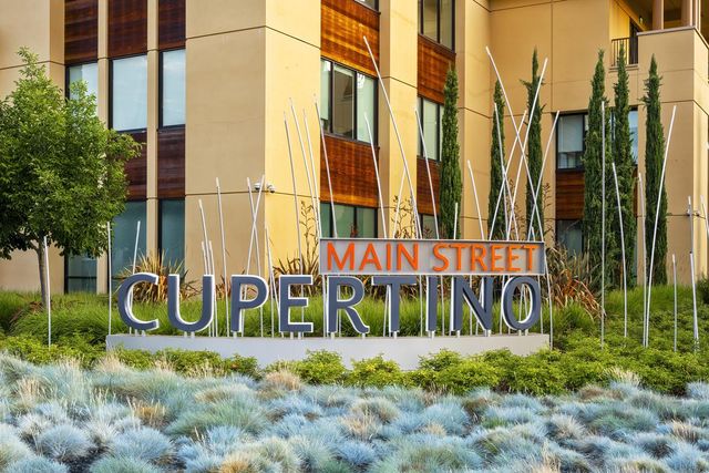 20865 Mcclellan Road, Cupertino, CA 95014