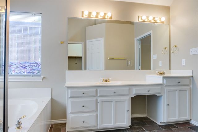 3940 Stockton Lane, Dallas, TX 75287