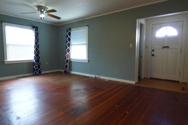 116 NE Evelyn Avenue, Grants Pass, OR 97526