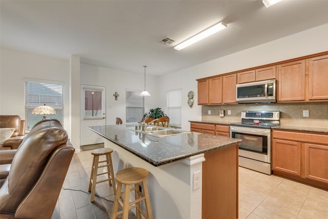 1409 Waco Turner, Royse City, TX 75189