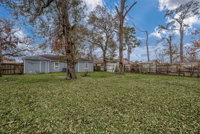 7523 Roswell Street, Houston, TX 77022