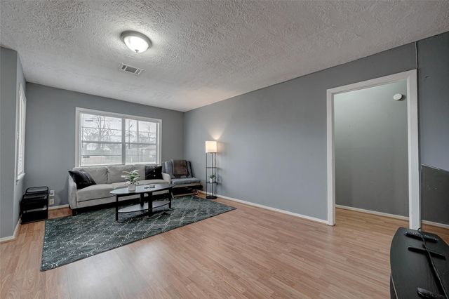 7523 Roswell Street, Houston, TX 77022