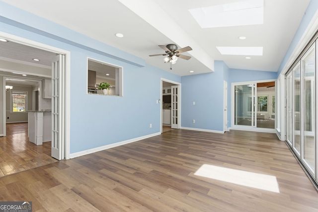 415 Saddle Creek Circle, Roswell, GA 30076