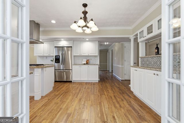 415 Saddle Creek Circle, Roswell, GA 30076