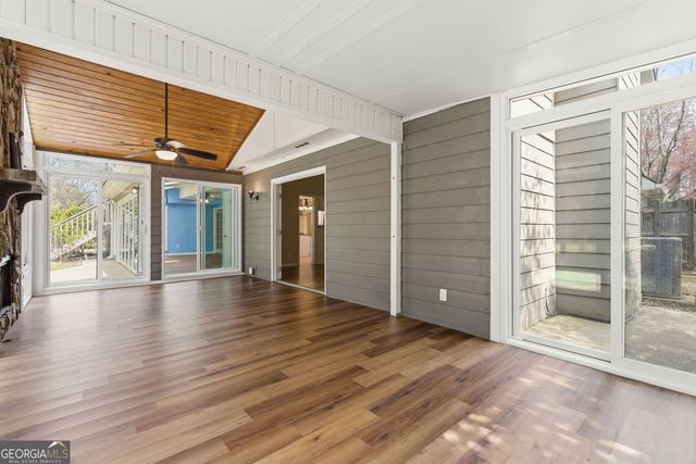 415 Saddle Creek Circle, Roswell, GA 30076