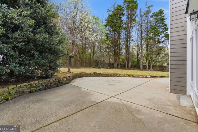 415 Saddle Creek Circle, Roswell, GA 30076