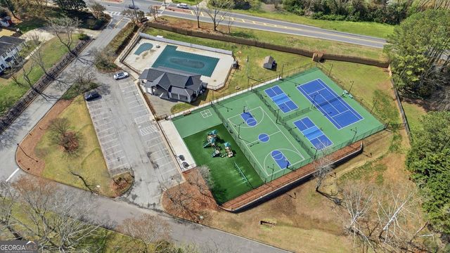 415 Saddle Creek Circle, Roswell, GA 30076