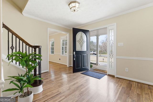 415 Saddle Creek Circle, Roswell, GA 30076