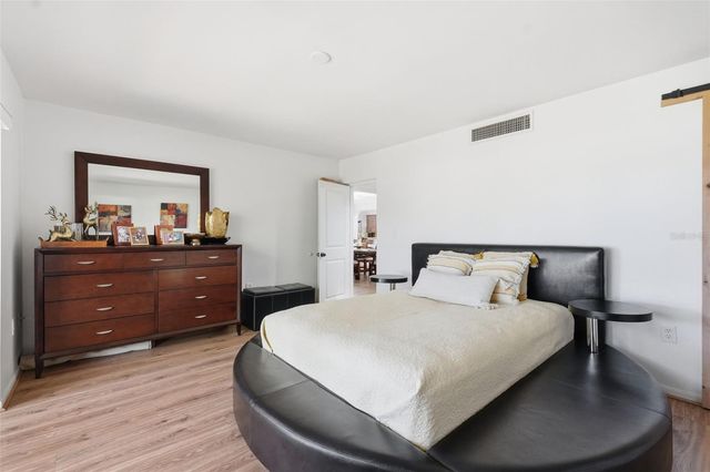 700 STARKEY ROAD 622, Largo, FL 33771