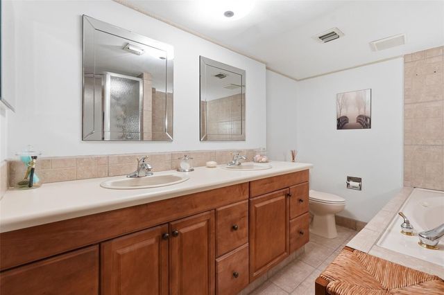 700 STARKEY ROAD 622, Largo, FL 33771