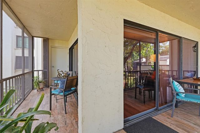 700 STARKEY ROAD 622, Largo, FL 33771