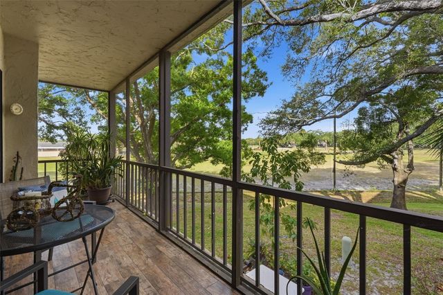 700 STARKEY ROAD 622, Largo, FL 33771