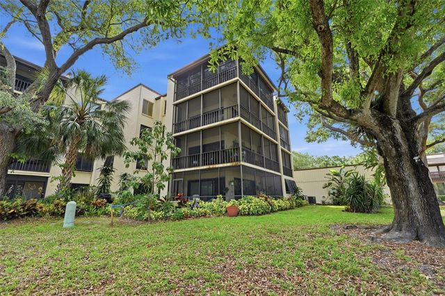 700 STARKEY ROAD 622, Largo, FL 33771