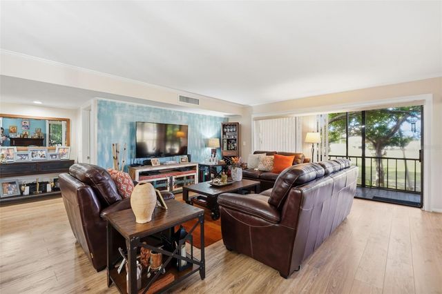 700 STARKEY ROAD 622, Largo, FL 33771