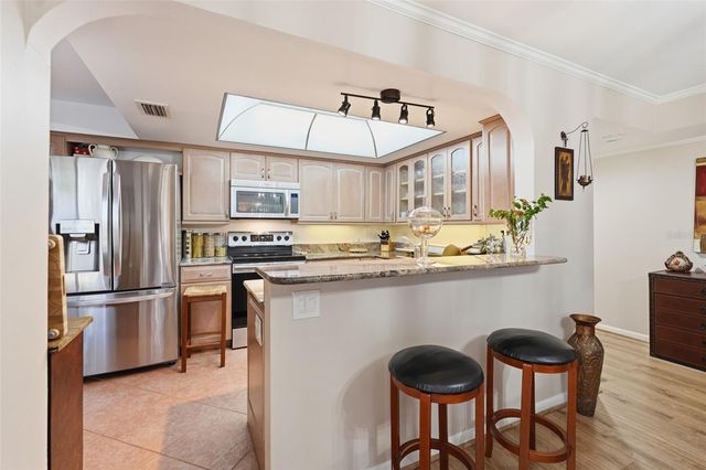 700 STARKEY ROAD 622, Largo, FL 33771